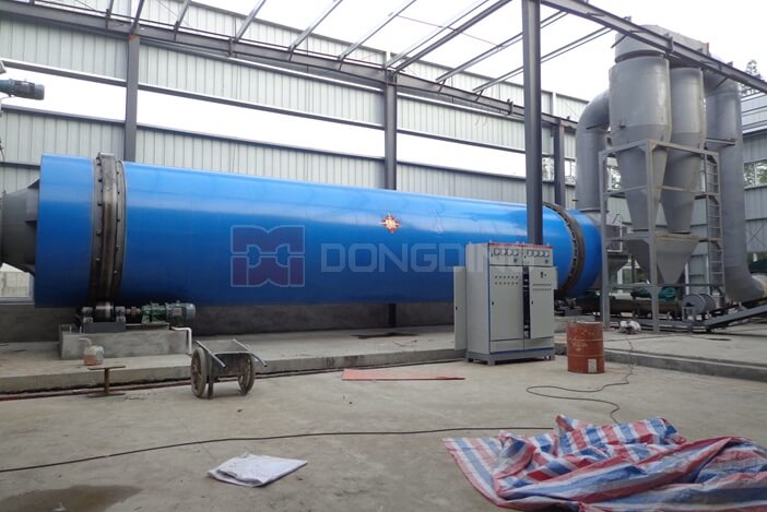three layers wood chips rotary dryer is desinged for drying wood chips, sawdust and wood shavings, wood powder, etc, to improve its thermal efficiency and protect environment.