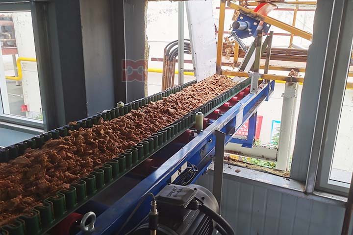 Drying the Apple Pomace to be Used as Animal Feed by Using a Rotary Dryer