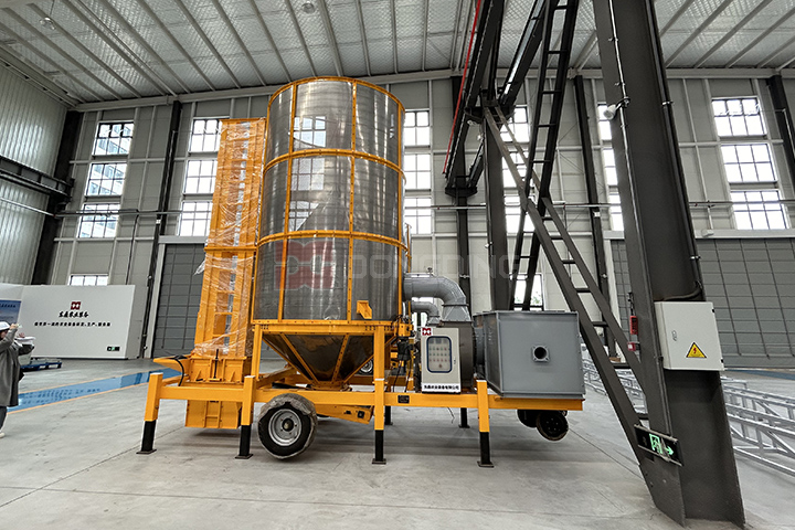 Mobile grain dryers can handle staple crops such as rice, wheat, and corn, as well as various other granular crops like rapeseed and millet.