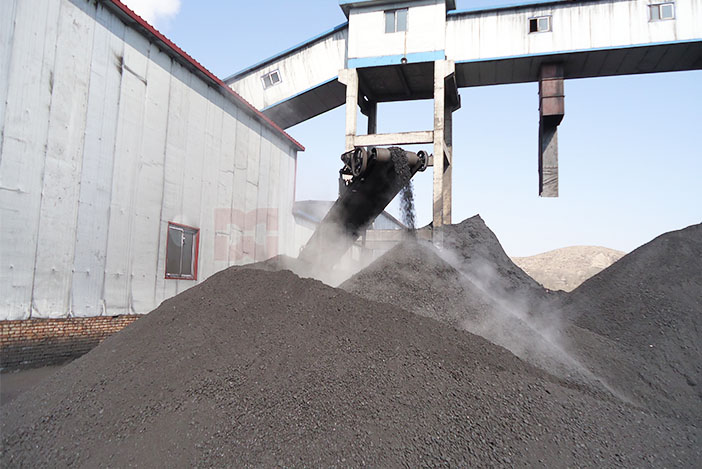Zhengzhou Dongding Drying Equipment Co., Ltd. has developed a coal dryer production line in accordance with the requirements of different coal types in order to improve the quality and storage and transportation performance of coal, including raw coal